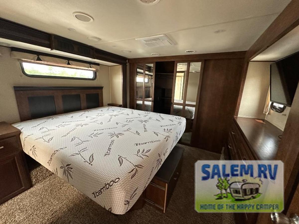 Used Used 2016 Grand Design Solitude 384GK