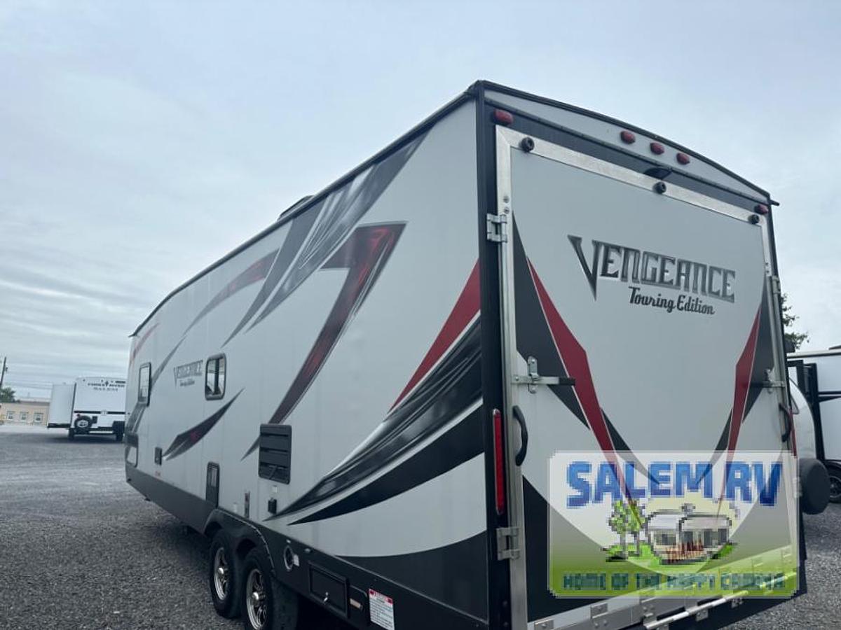 Used Used 2017 Forest River RV Vengeance 26FB13