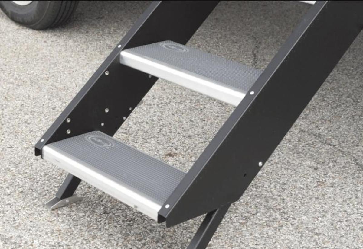 Morryde Narrow Bottom Step Tread 19.5"x7"