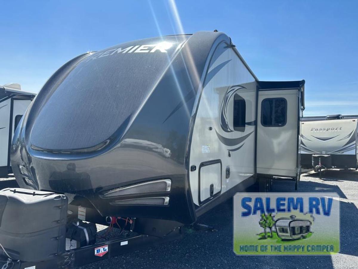 Used Used 2018 Keystone RV Premier Ultra Lite 34BHPR