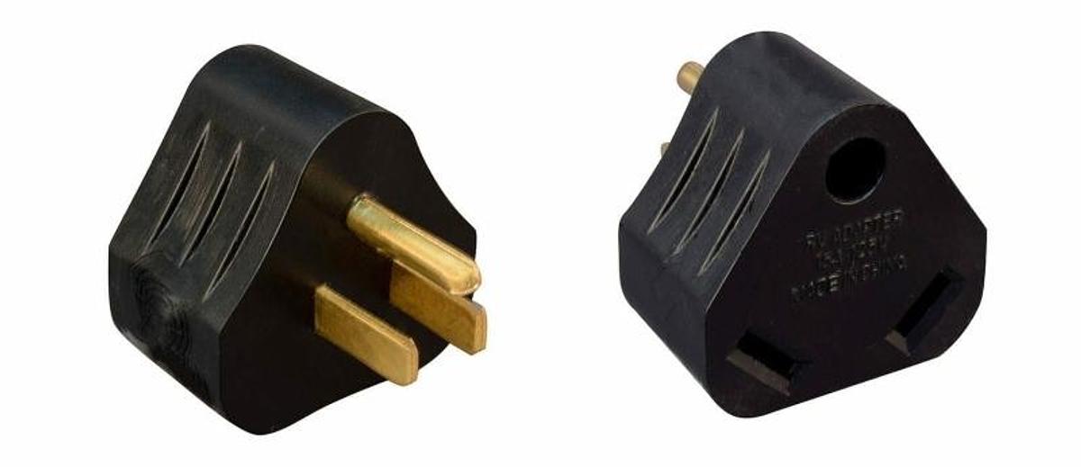 Adapter Plug - 15 Amp Male To 30 Amp Female