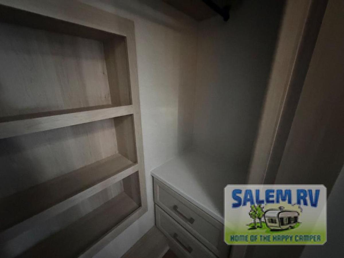 New 2026 Palomino Columbus 384RKH