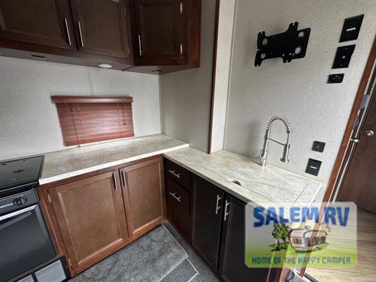 Used Used 2017 Forest River RV Vengeance 26FB13