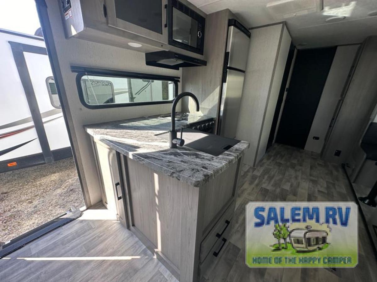 Used Used 2022 Dutchmen RV Kodiak Ultra-Lite 283BHSL
