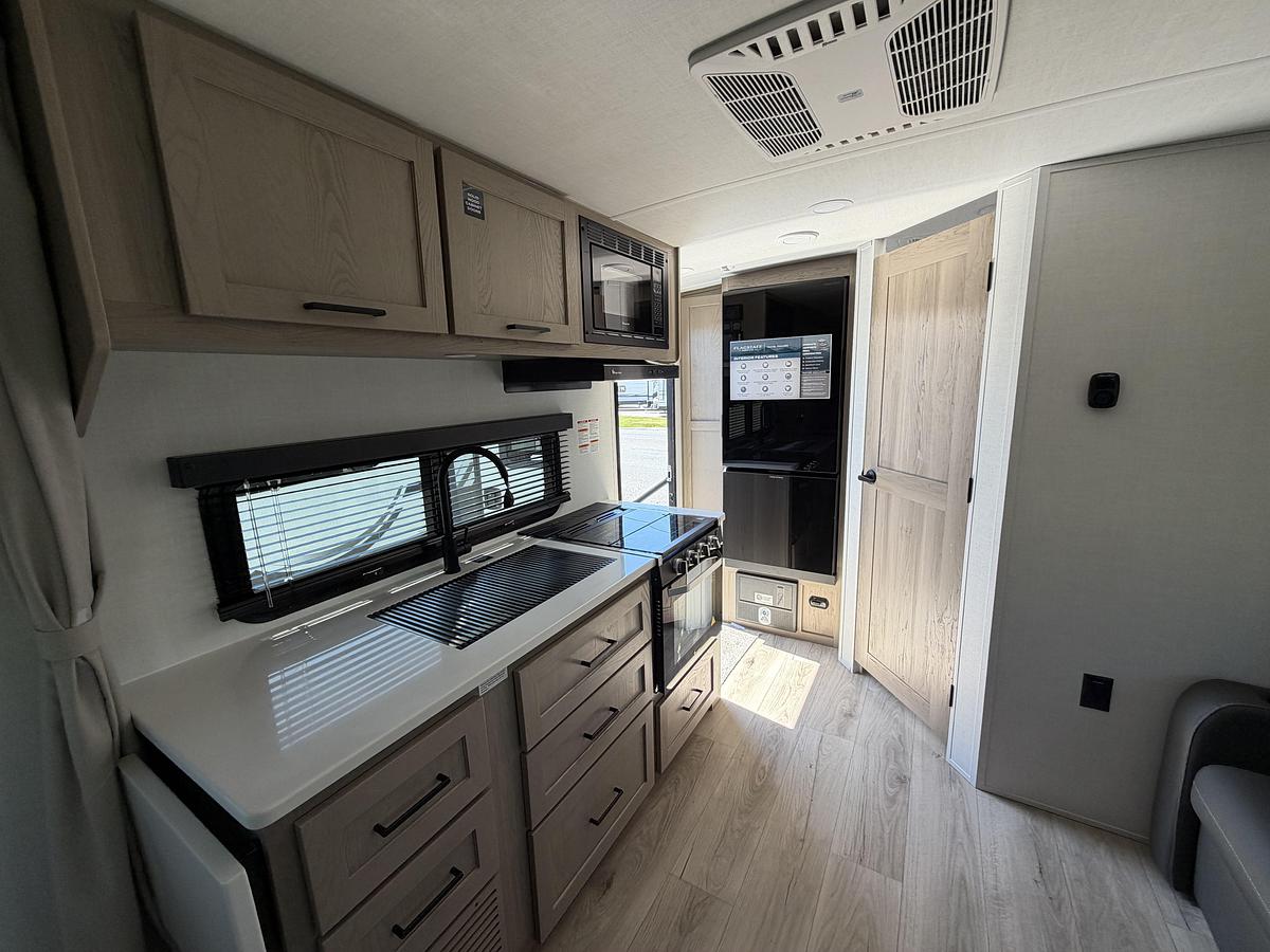 2026 Forest River RV Flagstaff Micro-Lite 21FBRS