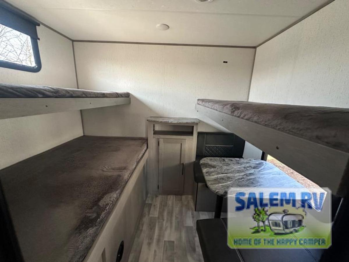 Used Used 2022 Dutchmen RV Kodiak Ultra-Lite 283BHSL