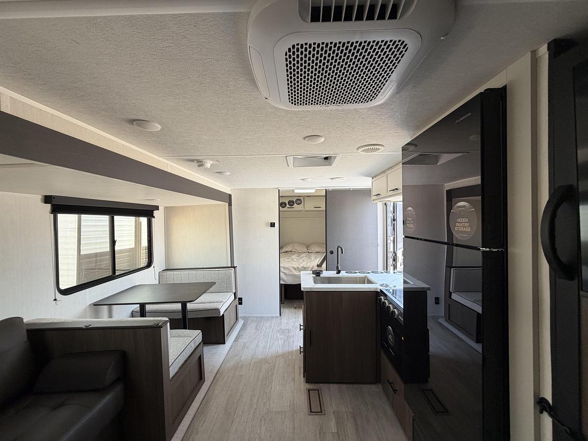 New 2026 Prime Time RV Avenger LE 26DBSLE