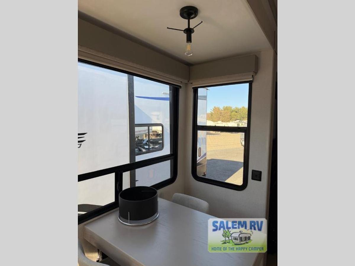New 2026 Palomino Columbus 384RKH