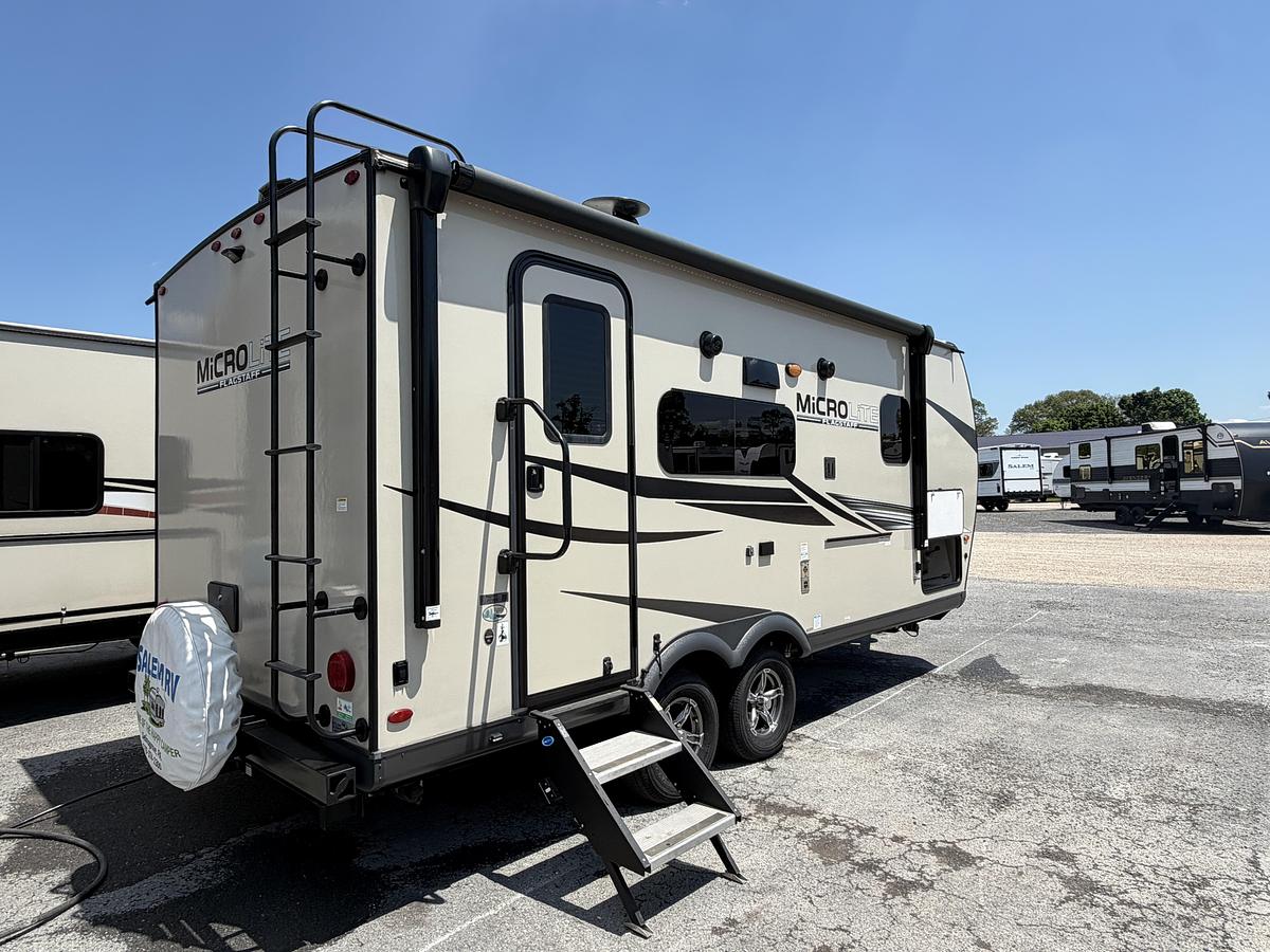 Used 2022 Forest River RV Flagstaff Micro-Lite 21FBRS