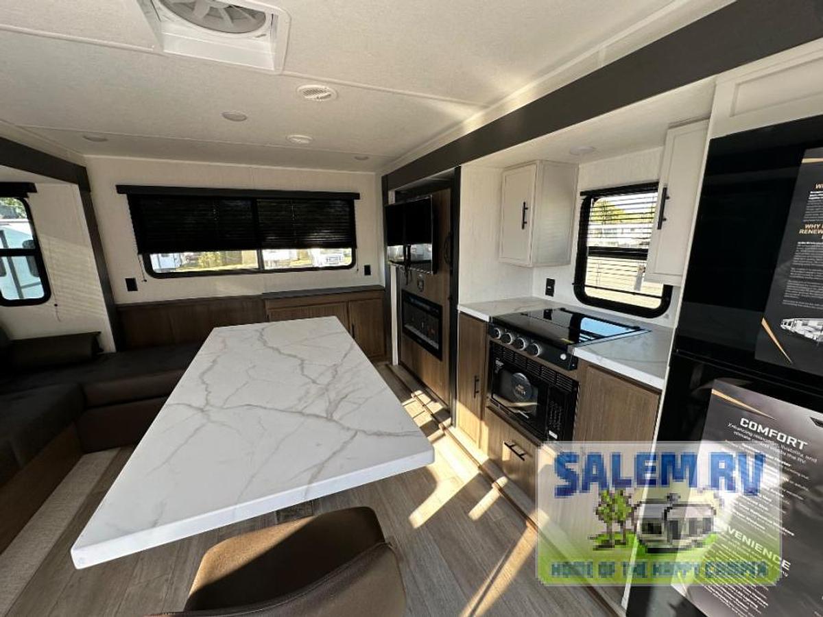 New 2026 Prime Time RV Avenger 27REI