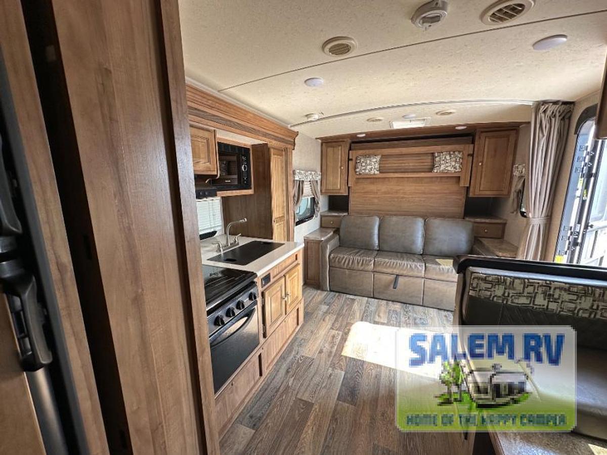 Used Used 2018 Forest River RV Rockwood Mini Lite 2304KS