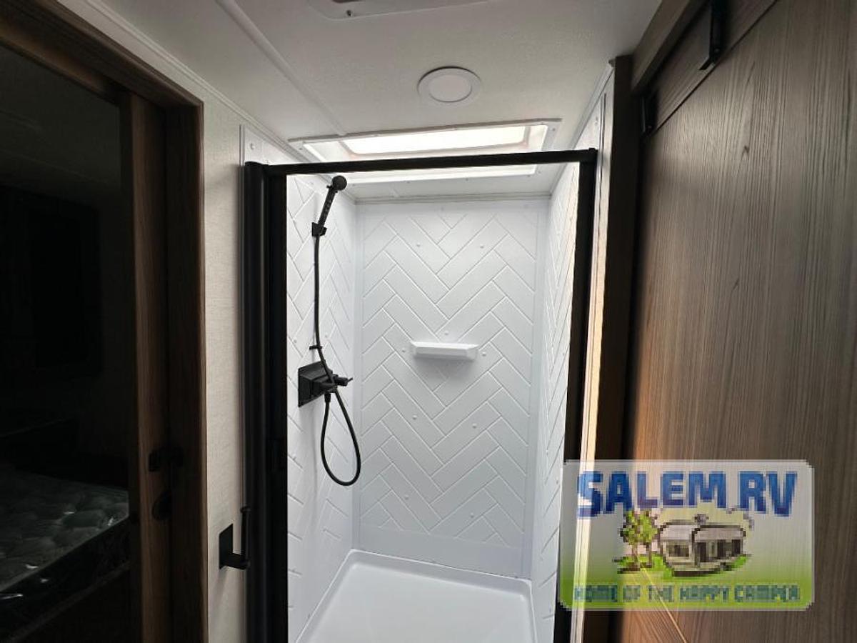 Used Used 2025 Alliance RV Delta Ultra Lite RK234