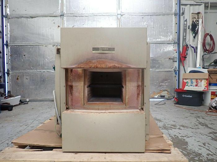 Used Thermolyne Corporation Model FA1740 Laboratory Muffle Furnace