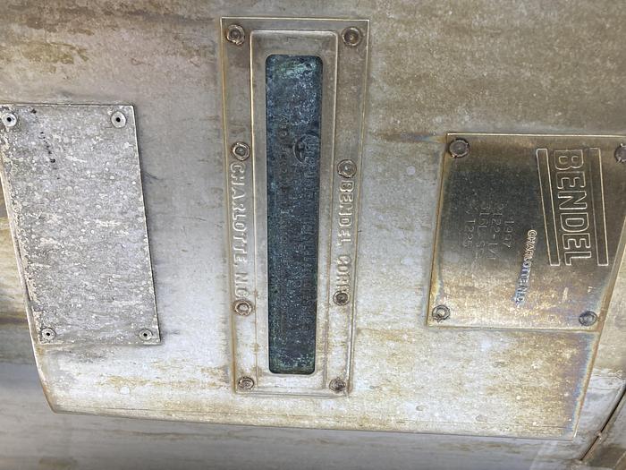 Used Used Bendel approximately 2500 gallon 316L stainless steel vertical tank