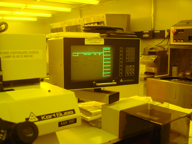 Used Karl MA56 Mask Aligner