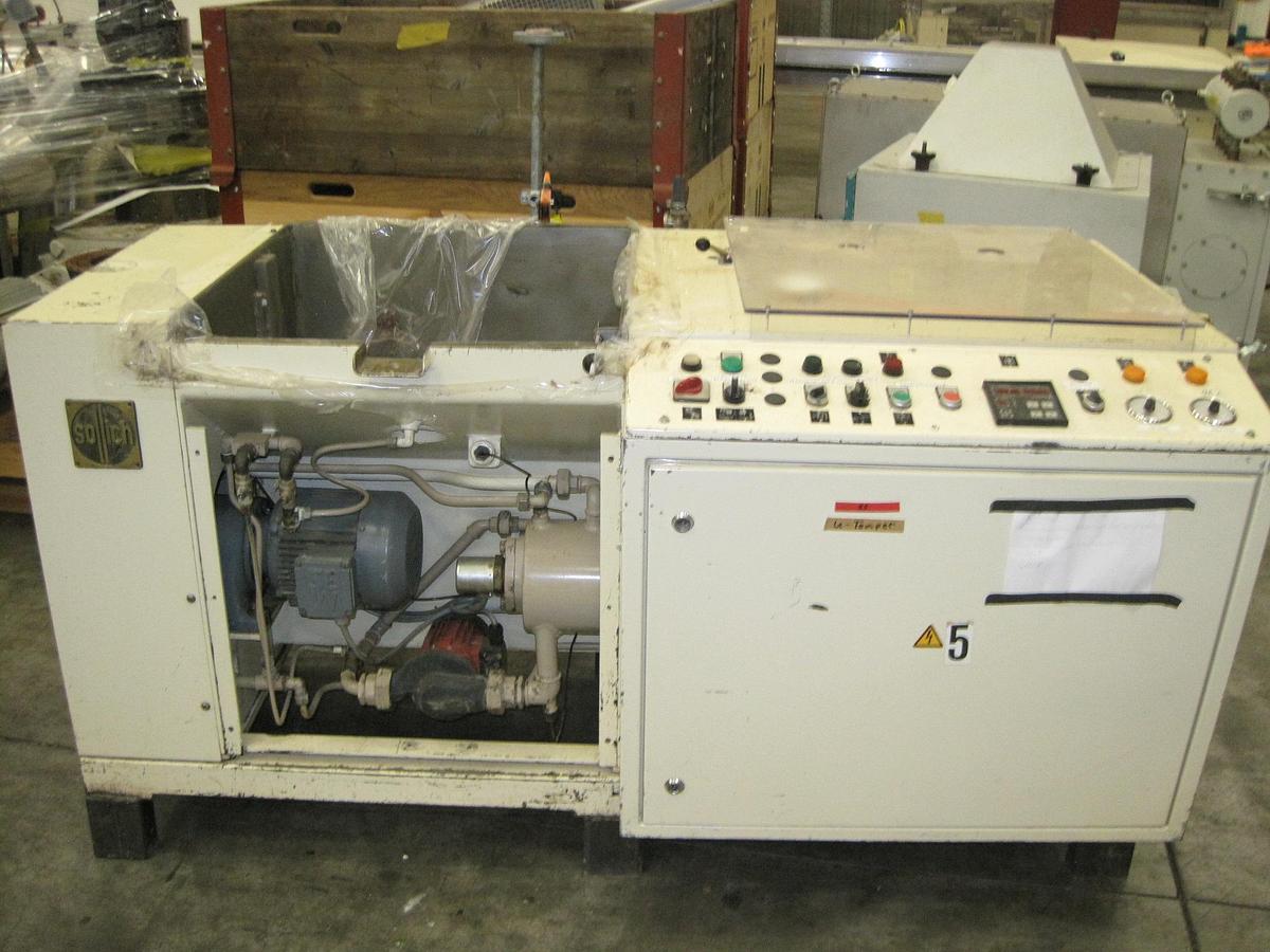 Used Sollich UT500F chocolate screw temperer
