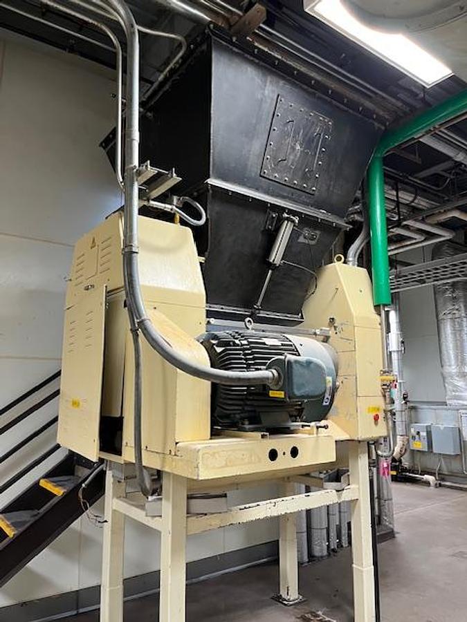 Used Buhler SZA1300, 2 roll pre-refiner