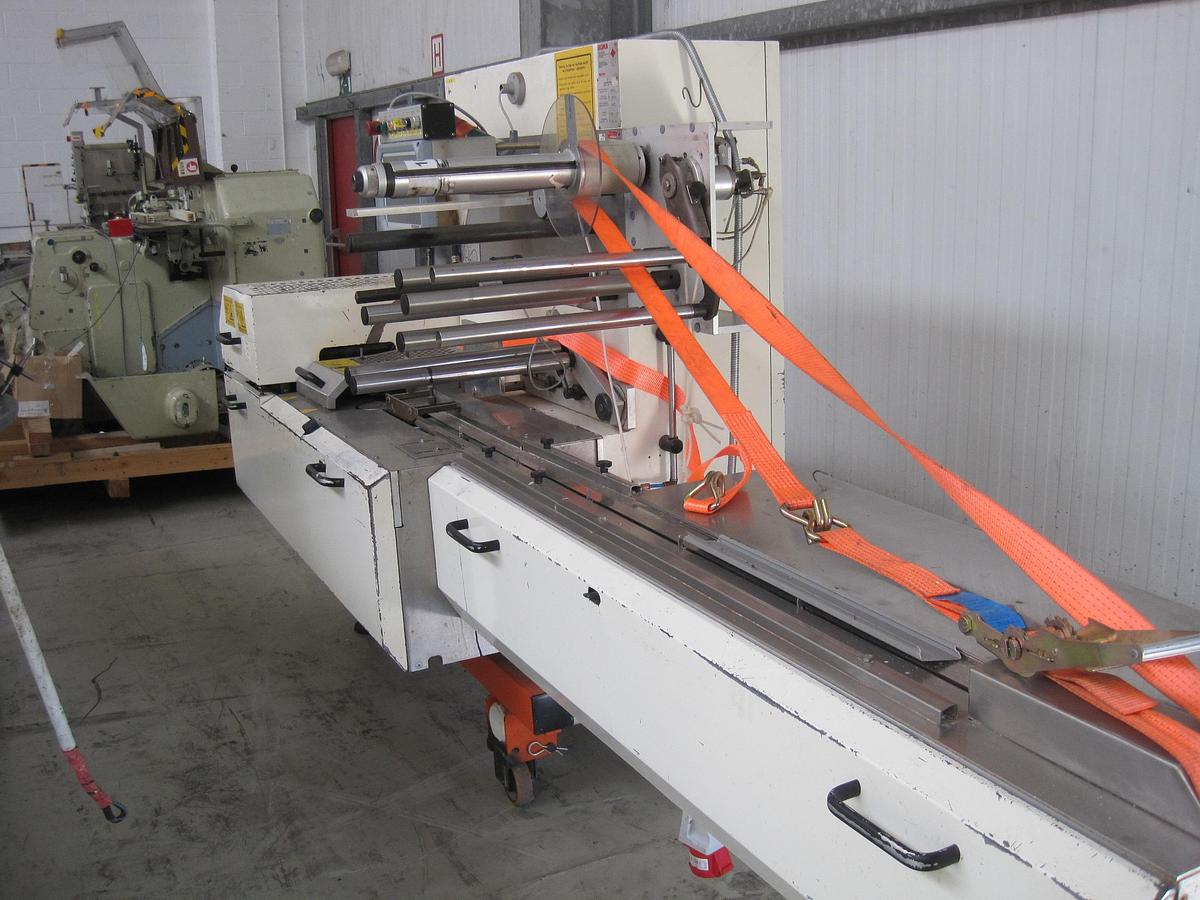 Used Eurosicma B88/EL flowpack for bars
