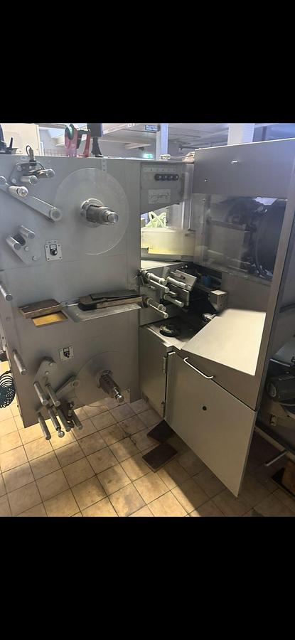 Used Theegarten Pactec MCH double twist for hard candy