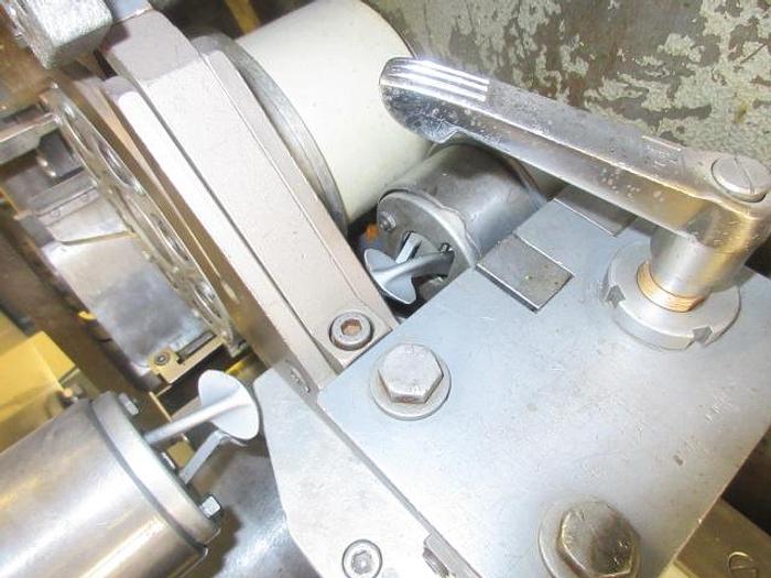 Used Rose Theegarthen U1 twist and fold