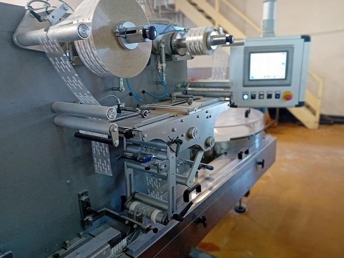 Used Schib CO90E miniwrap for hard candy