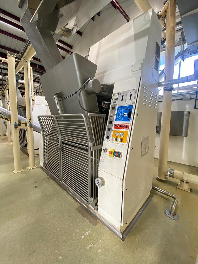 Used Chocolate refining and conching line Buhler, Carle Montanari