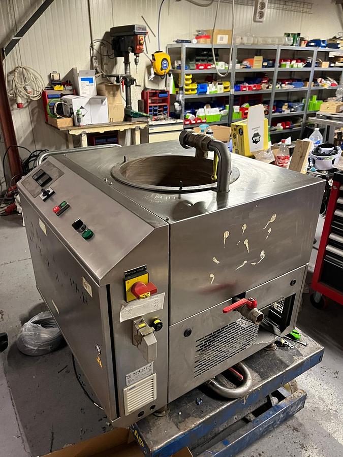 Used Sollich TFD 150 chocolate mini temperer