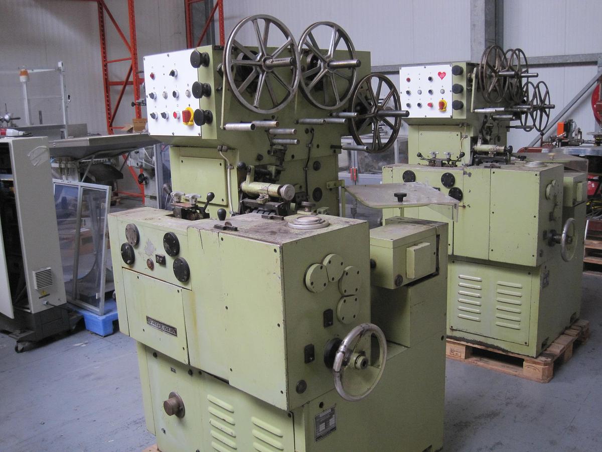 Used Nagema EW5 cut and double twist wrapper