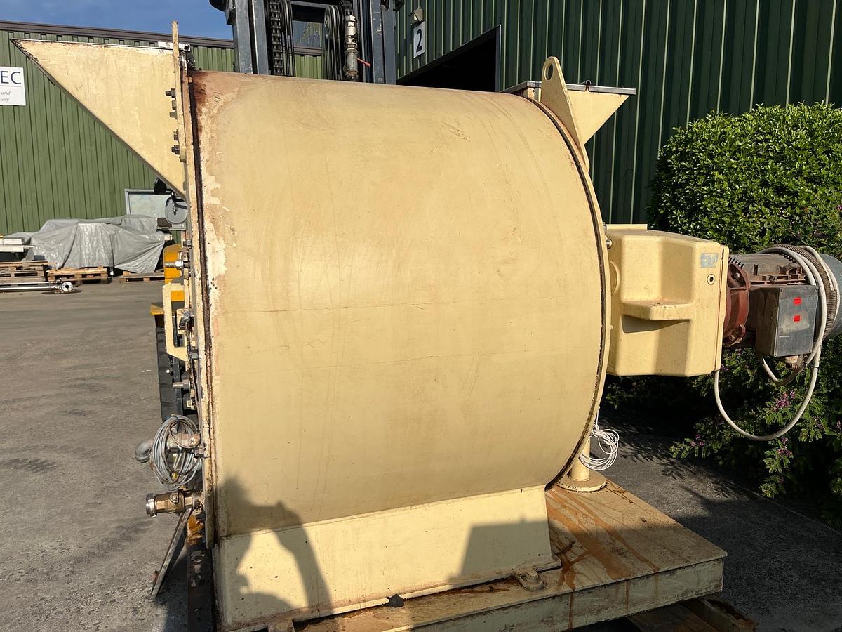Used Low & Duff Macintyre 2T universal refiner conche