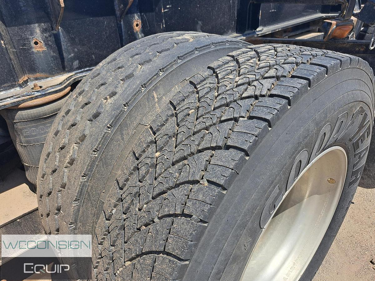 Used 2024 Manac 23451A541 Quad Axle Log Trailer