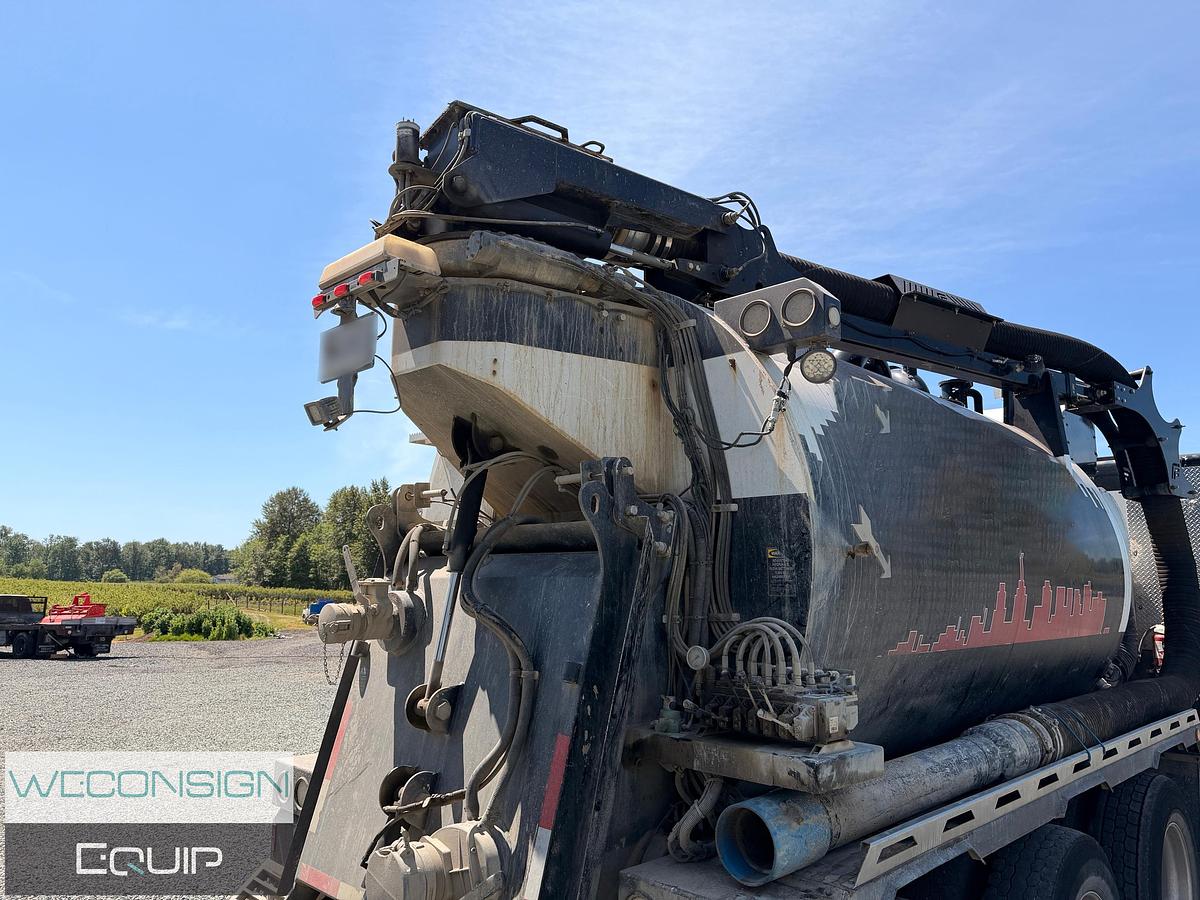 Used 2019 Western Star 4700SF Vacuum Excavator Truck