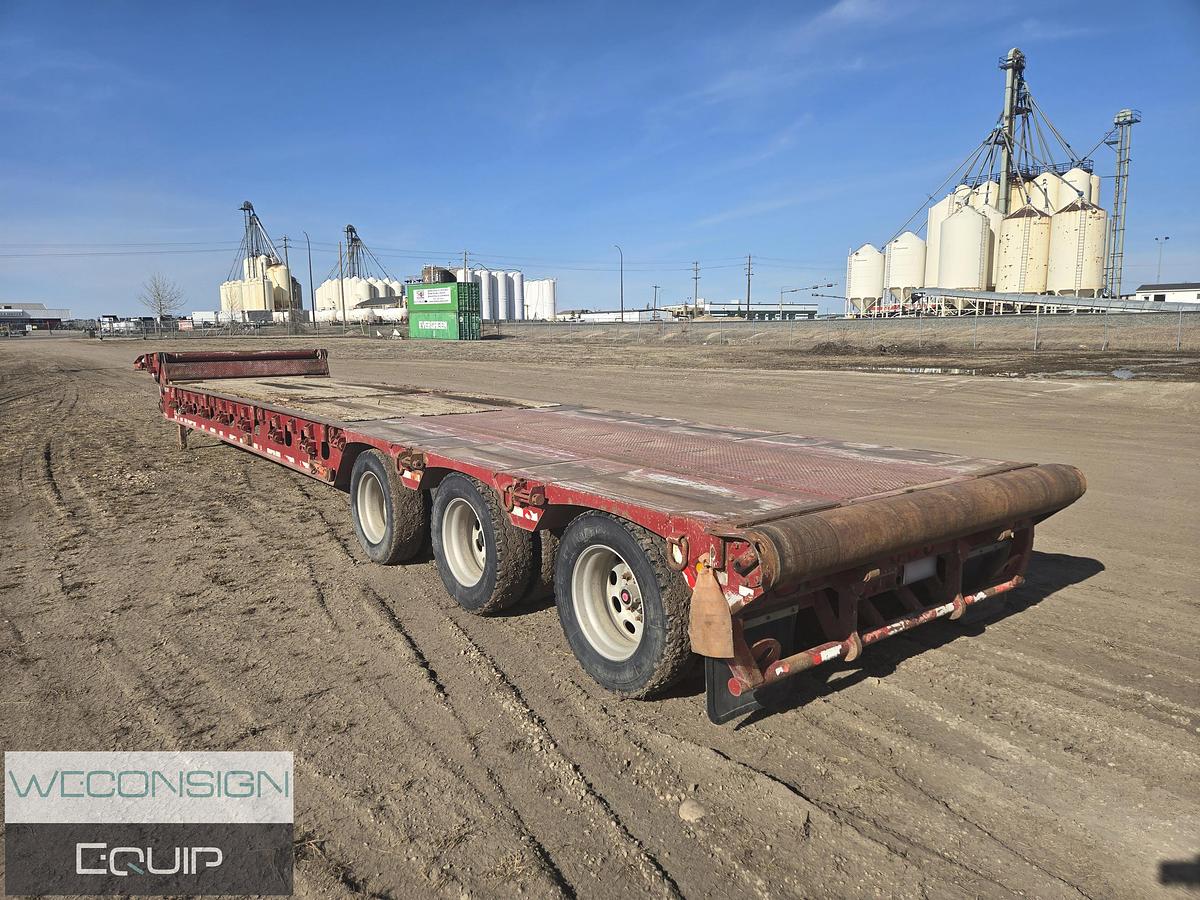 Used 2006 Doepker 40 Ton Scissorneck Trailer