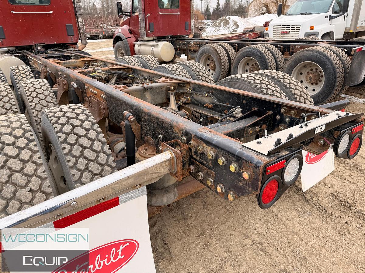 Used 2018 Kenworth T880