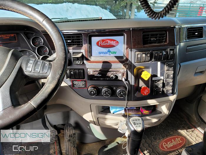 Used 2019 Peterbilt 367 Tandem Roll Off Truck