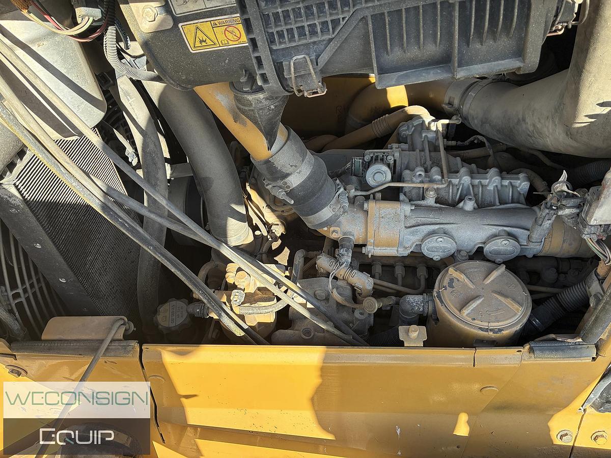 Used 2014 CAT D6N LGP