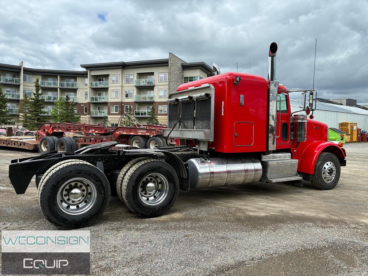 Used 2010 Peterbilt 367 Sleeper Truck Tractor