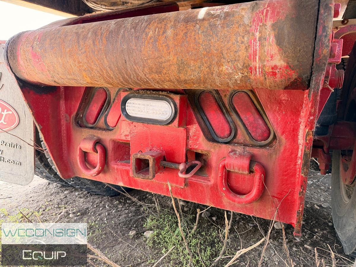 Used 2004 Peterbilt 378 Tandem Winch Truck