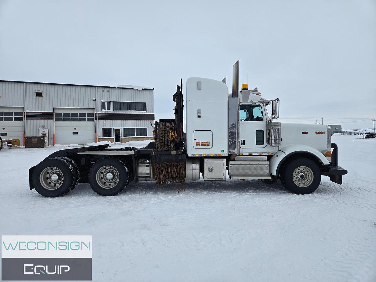 Used 2018 Peterbilt 367 Winch Truck