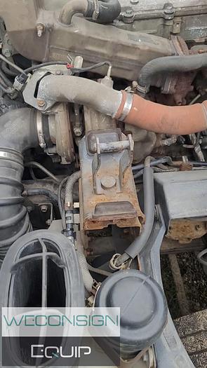 Used 2011 Isuzu NPR 18' Box/Van