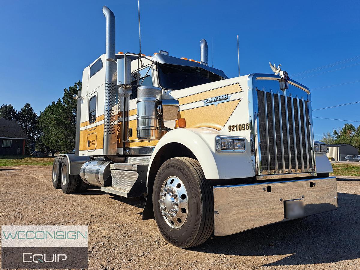 Used 2021 Kenworth W900B