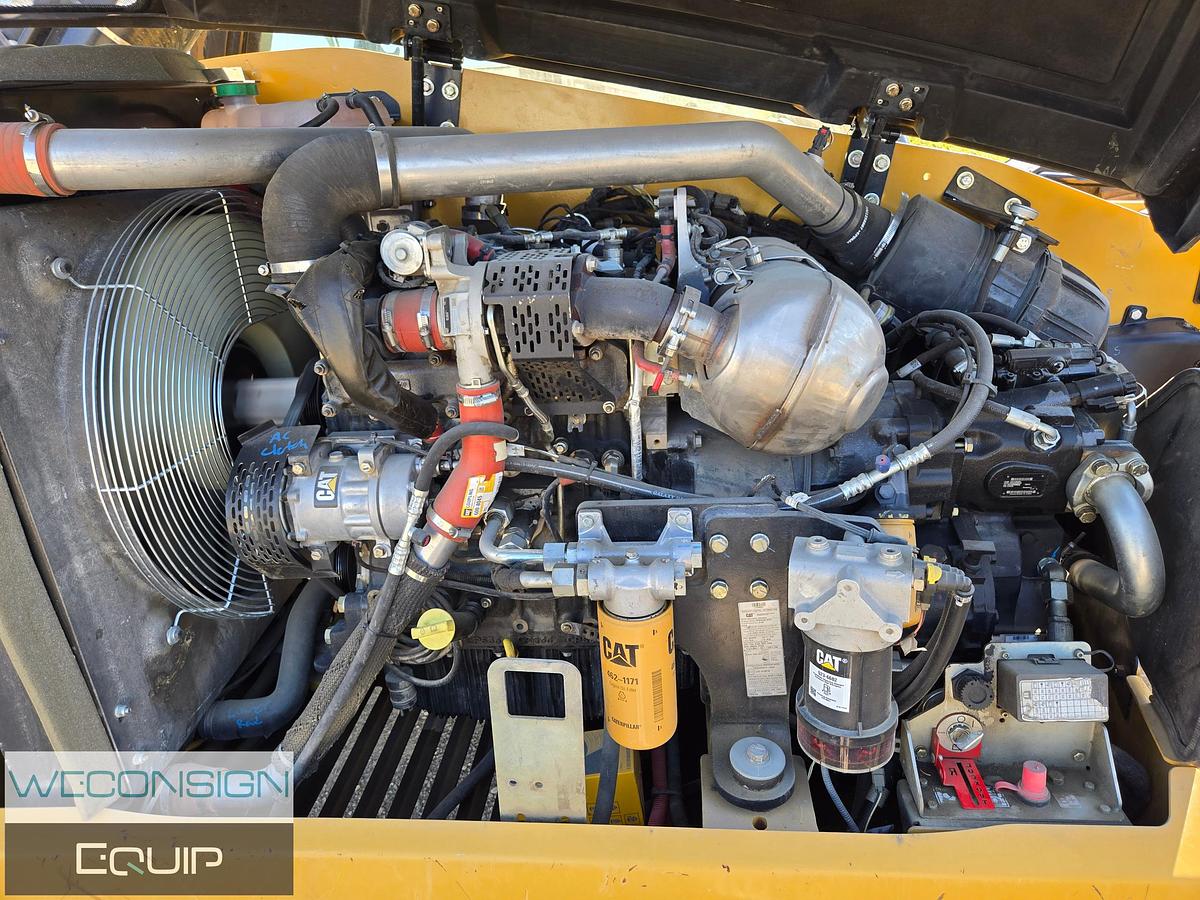 Used 2023 CAT TL1055