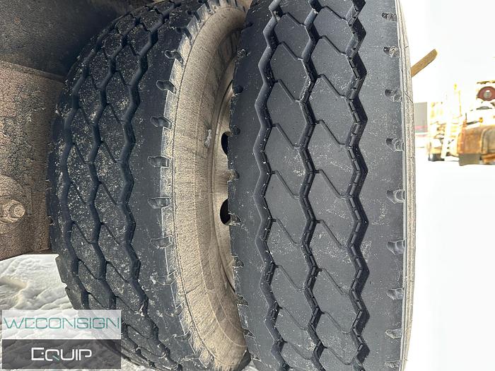 Used 2014 Lode King 40 Ton Scissorneck