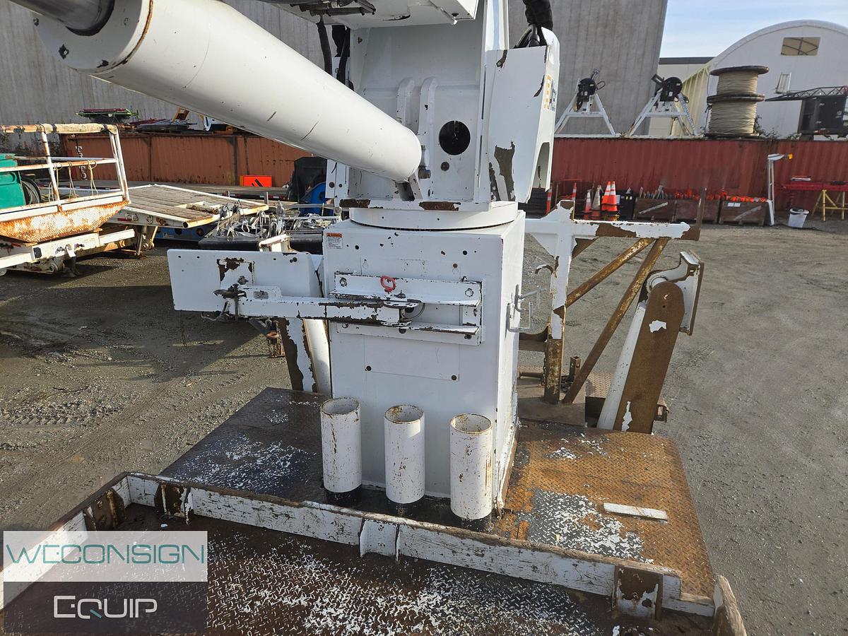 Used 2013 Freightliner 114SD TA Digger Truck