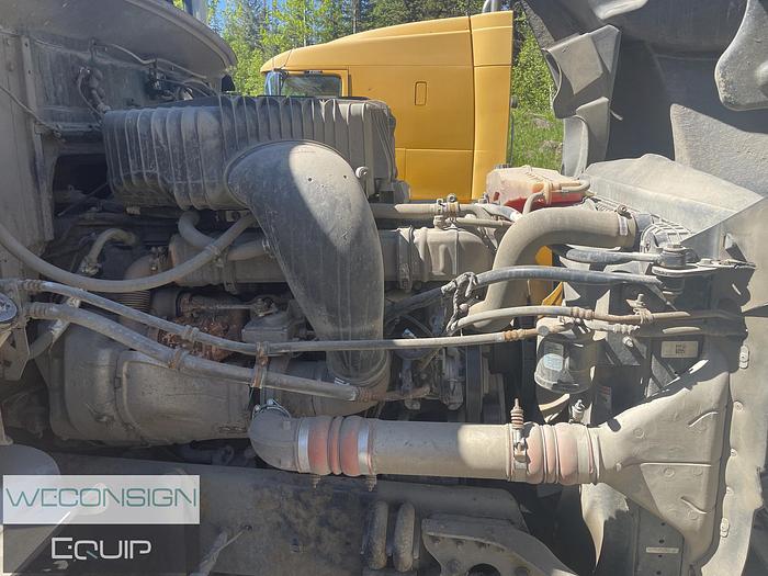 Used 2019 Western Star 5700XE DC Day Cab Truck Tractor