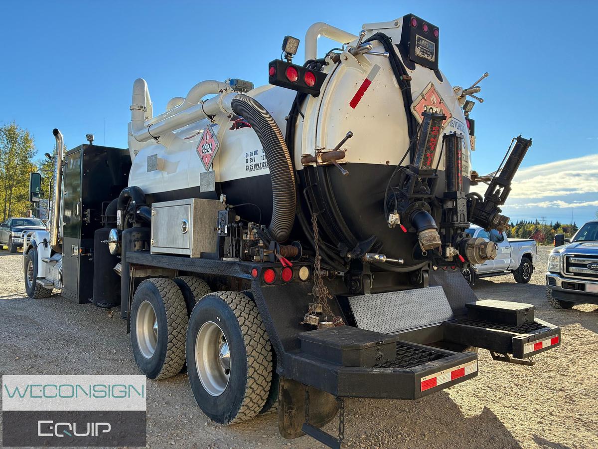Used 2012 Freightliner Coronado SD Combo Vacuum Truck