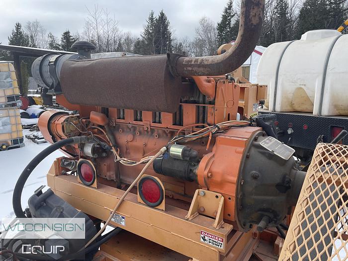 Used 2002 Nissan 2500 – Pavement Marking Vocational Truck