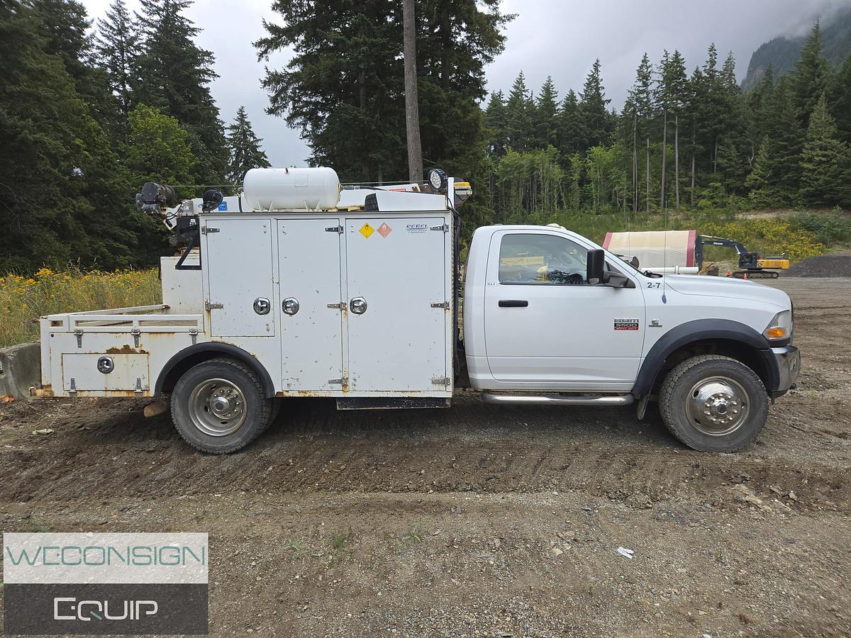 Used 2011 Dodge 5500 Mechanics/ Service Truck