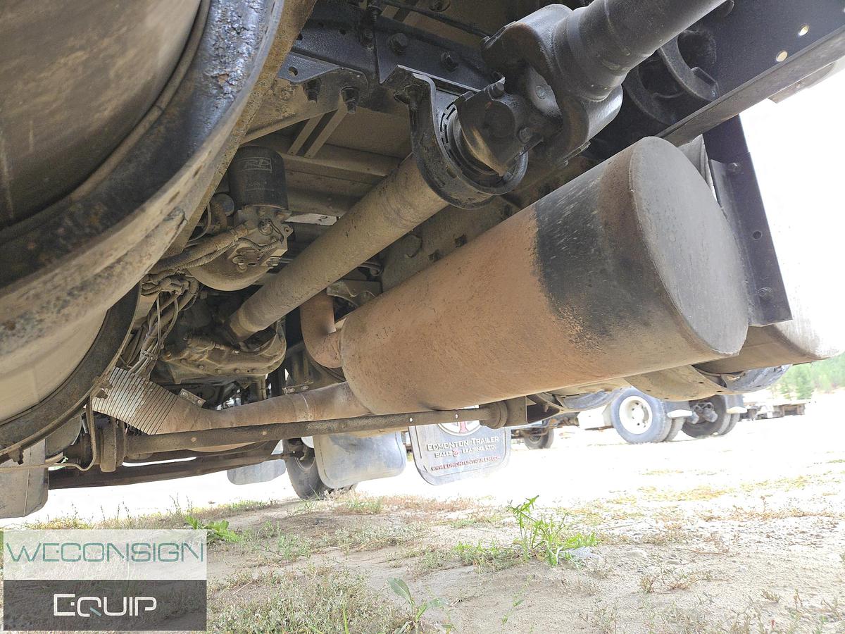 Used 2006 Kenworth W900B Sleeper Truck Tractor