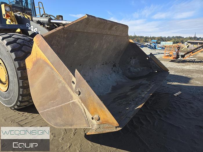 Used 2007 John Deere 844J Wheel-Loader