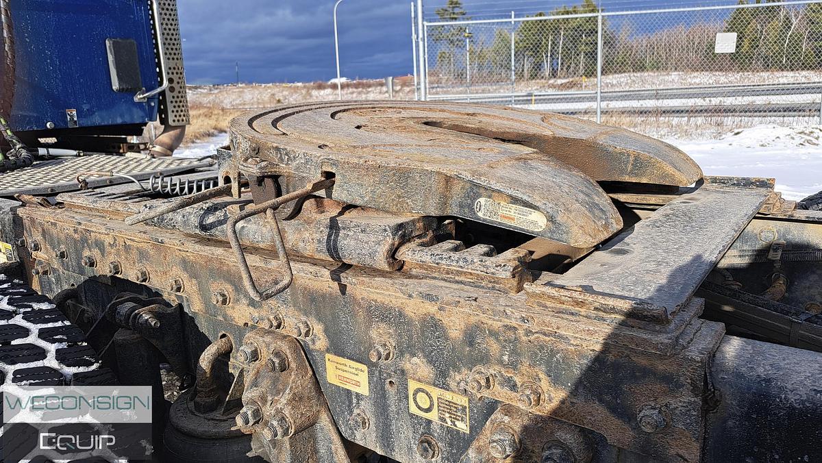 Used 2020 Kenworth T880